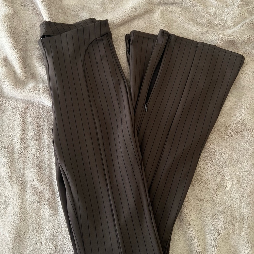 Alo High-Waist Pinstripe Zip It Flare Legging